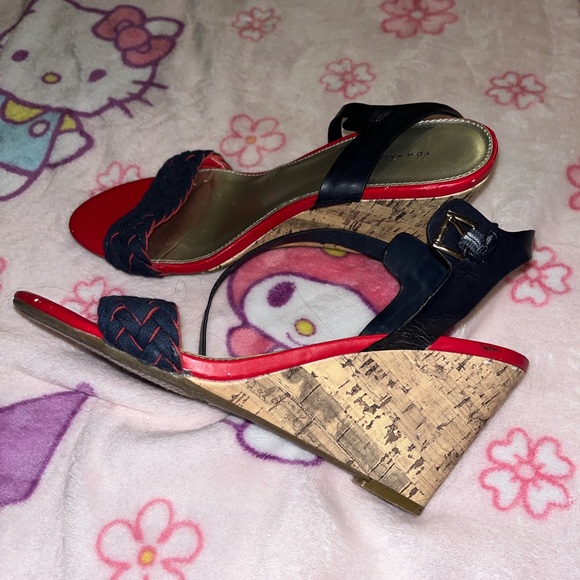 Tommy Hilfiger Women's Red and Black Wedge Sandals - Picture 4 of 4
